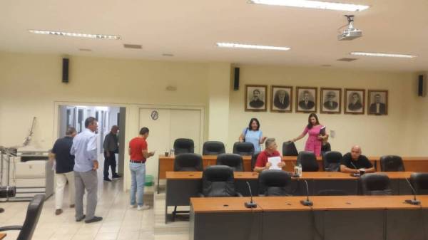 Δήμος Τριφυλίας: Αποχώρησε η αντιπολίτευση από το Δημοτικό Συμβούλιο