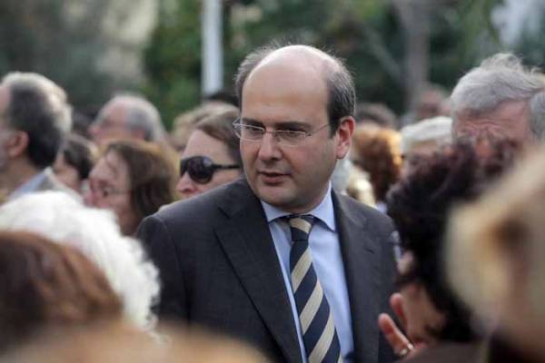 Κωστής Χατζηδάκης: "Φόβος, βoυλευτές και ΣΥΡΙΖΑ εμπόδια για την ανάπτυξη"