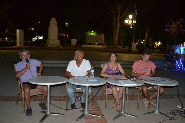 Αντιδράσεις για ανάπλαση της πλατείας Φιλιατρών