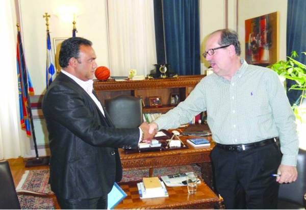 Δεν κλήθηκε στη σύσκεψη ο Δήμος Μεσσήνης: "Καπέλο" Νίκα με την δράση των τσιγγάνων