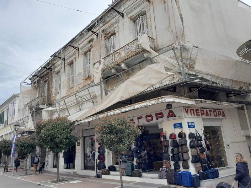 “Ναυάγησε”  η αξιοποίηση του “Αχίλλειον” στο κέντρο της Καλαμάτας