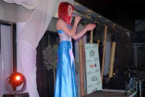 Η Κατερίνα Μπάκα από το "Open Mic Messinia": "Για μένα το τραγούδι είναι όνειρο ζωής"