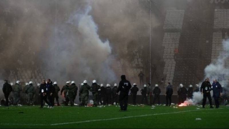 Τι μέτρα θα ανακοινωθούν σήμερα για την οπαδική βία (βίντεο)