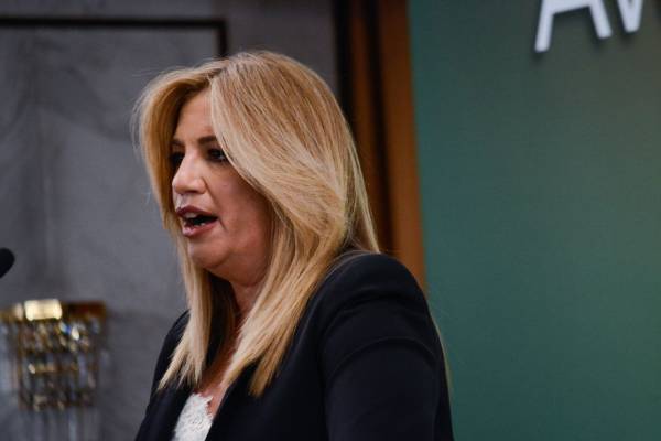 Γεννηματά από Κόρινθο: "Σηκώνω το λάβαρο του ήθους στην πολιτική μαζί με την ανθρωπιά"