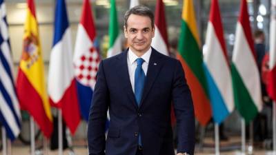 Στις Βρυξέλλες για τη Σύνοδο του ΝΑΤΟ ο πρωθυπουργός - Συνάντηση με Ερντογάν (βίντεο)