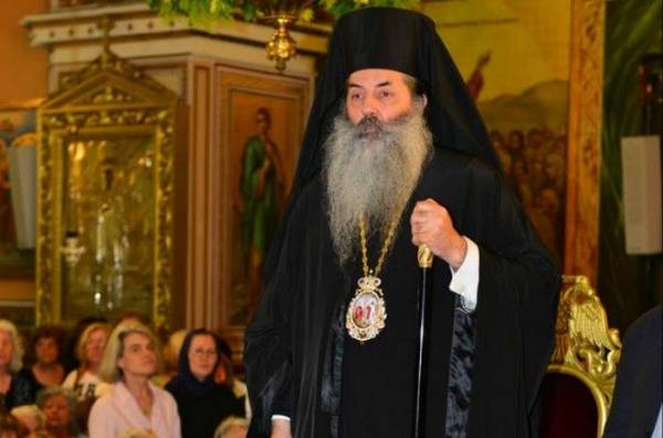 Ο Σεραφείμ Πειραιώς απέλυσε τον οδηγό του, επειδή χώρισε