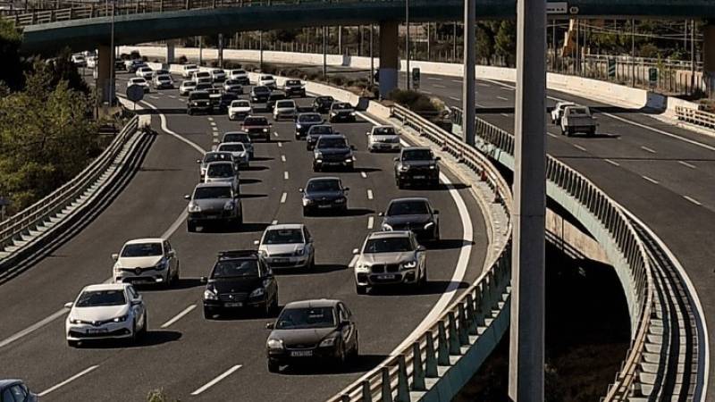 Μ. Χρυσοχοΐδης: Πιλοτικό πρόγραμμα με drones και αυστηρότερη αστυνόμευση για το κυκλοφοριακό στην Αττική