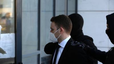 Μπάμπης Αναγνωστόπουλος: Σκέφτηκα να παρουσιάσω σκηνικό ληστείας, για να το πιστέψουν κρέμασα την Ρόξυ