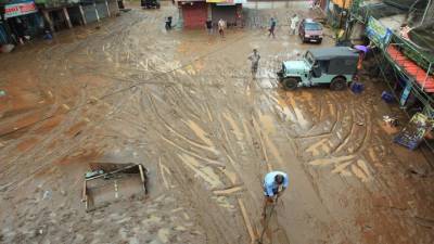 Ινδία: Τουλάχιστον 37 νεκροί από κατολίσθηση
