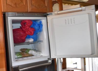 Μεσσηνία: Εκρυβε χασίς σε κατάψυξη σε σπίτι στο Περδικονέρι (φωτογραφίες)