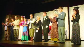 Μονόπρακτα του Τσέχωφ από τη Θεατρική Ομάδα Μεγαλόπολης στην Καλαμάτα