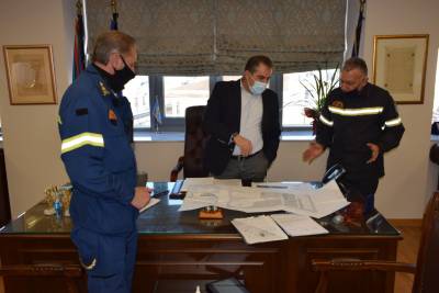 Συνάντηση για κατασκευή κτηρίου πυροσβεστικής στα Πλακωτά