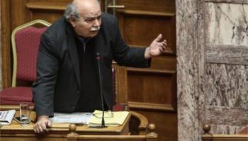 Βούτσης: Δεν δεχόμαστε να λειτουργήσουμε ως εθελόδουλοι