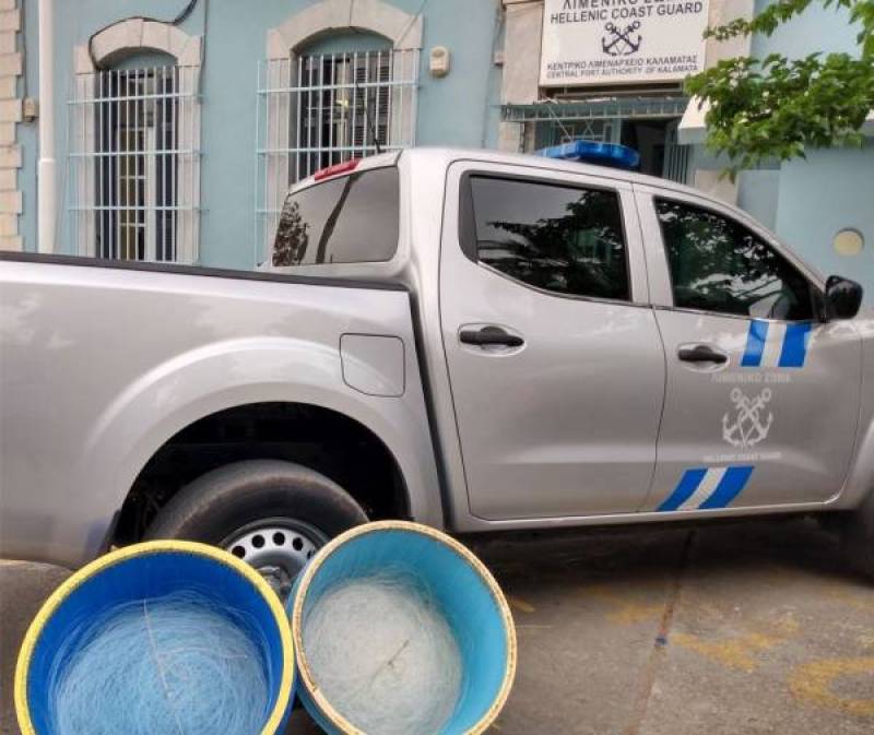 Καλαμάτα: Συλλήψεις στο λιμάνι για παράνομη πώληση υαλοκαθαριστήρων