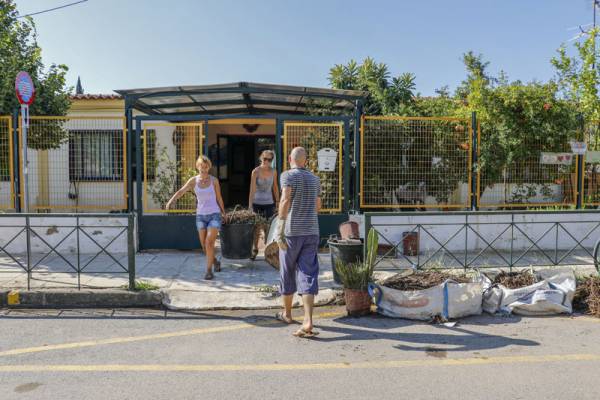 Ποιοι βοήθησαν στον καθαρισμό του Ειδικού Σχολείου Καλαμάτας