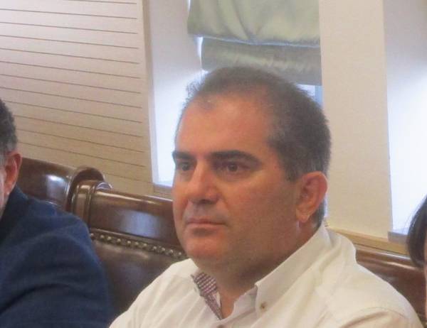 Η διοίκηση της “Φάρις” οδήγησε στο διαζύγιο Οικονομάκου - Βασιλόπουλου (βίντεο)