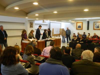 Εκοψαν πίτα οι δημοτικοί υπάλληλοι Μεσσήνης