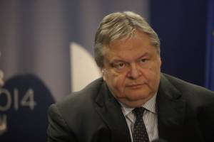 "Κόσκινο" Βενιζέλου για στήριξη Τατούλη
