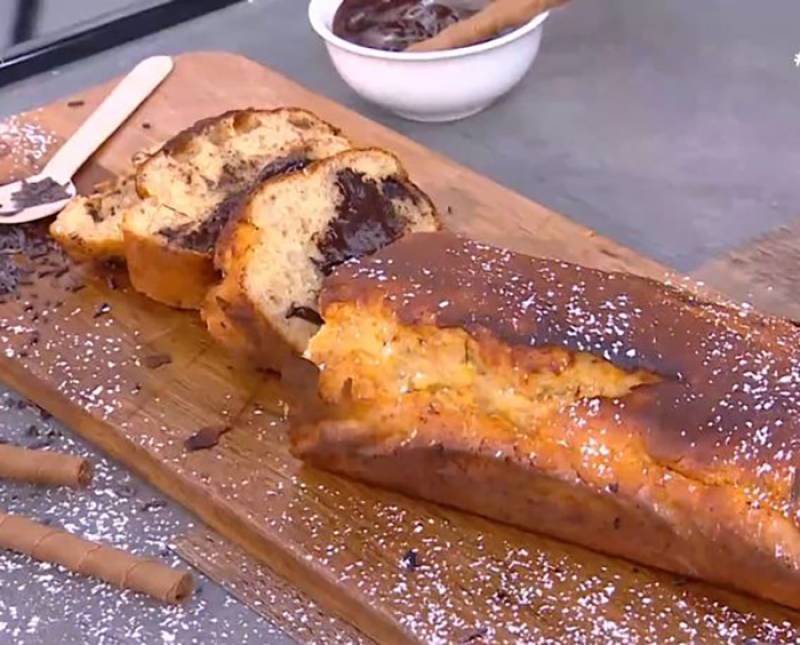 Εύκολο και γρήγορο Banana Bread με σοκολάτα (βίντεο)