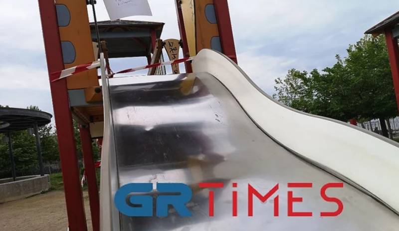 Θεσσαλονίκη: Καθυστερεί το εξιτήριο για την 8χρονη που έχασε το δάχτυλο σε παιδική χαρά