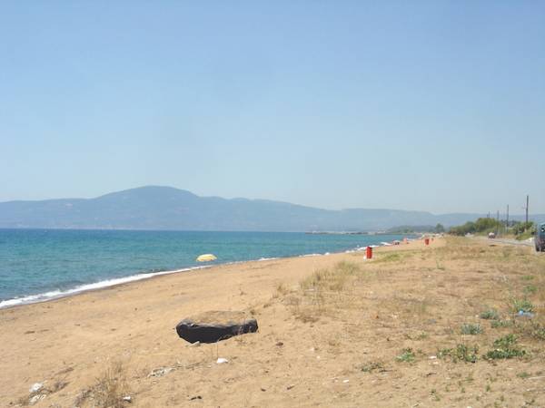 Η διαρκής υποβάθμιση της Δυτικής Παραλίας 