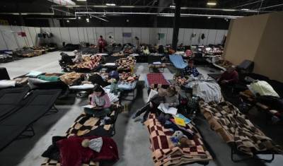 Πόλεμος στην Ουκρανία: Ξεπέρασαν τα 3 εκατ. οι πρόσφυγες