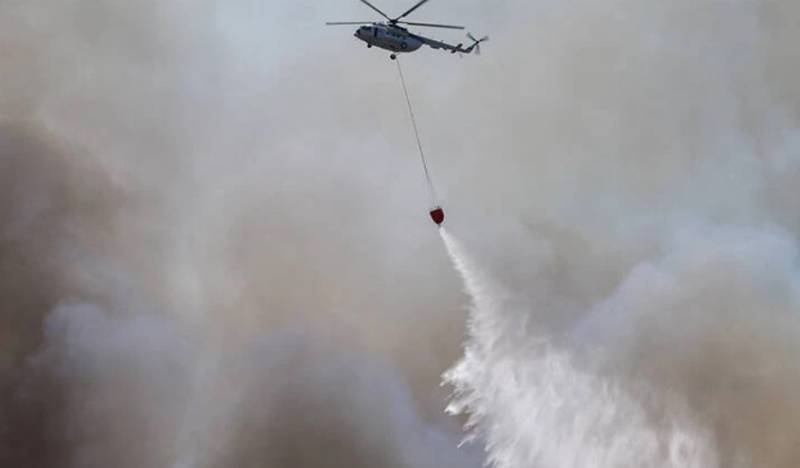 Μυτιλήνη: Εκκενώνεται η Βρίσα (βίντεο)