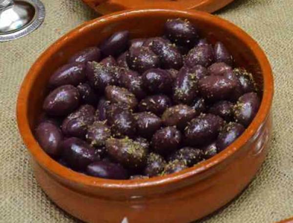 Βολές από Αλειφέρη για το ΠΟΠ Καλαμάτα