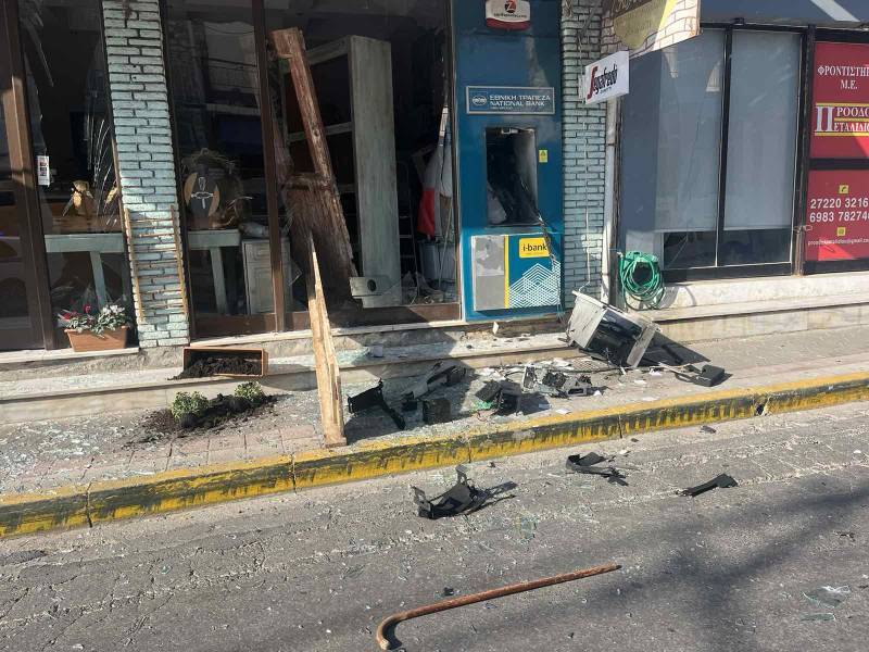 Στην φυλακή ο τράπερ και οι δύο συγκατηγορούμενοι του - Eίχε “χτυπήσει” και το ΑΤΜ στο Πεταλίδι