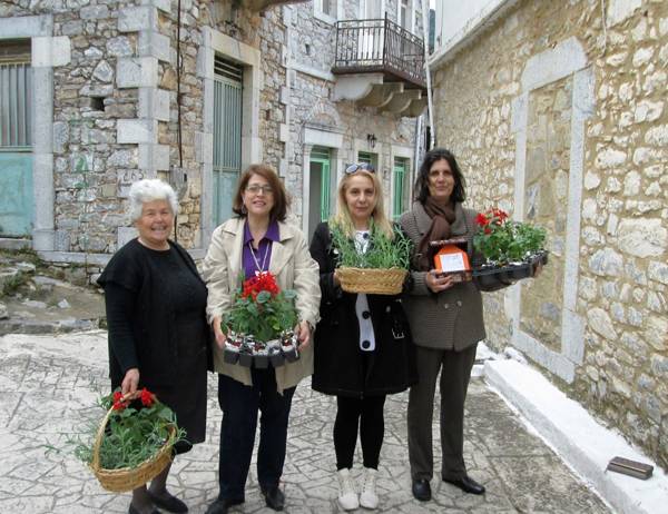 Γιόρτασαν τη μητέρα στα Τσέρια