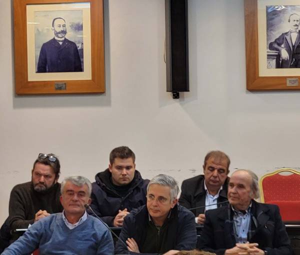 Αθανασόπουλος σε Πλεύρη για  Κέντρο Υγείας στον Αγιο Ανδρέα
