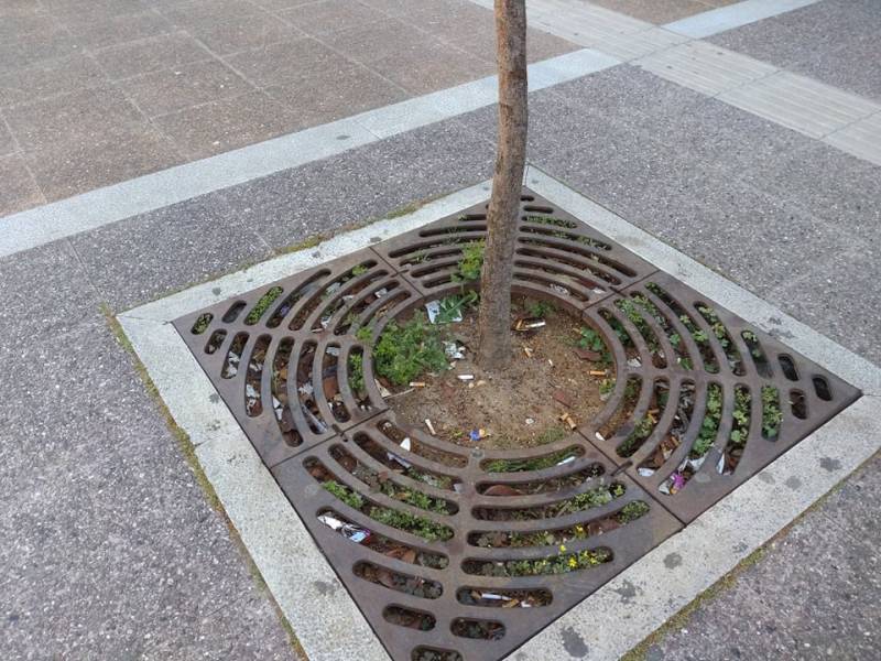 Αυτοσχέδια σταχτοδοχεία