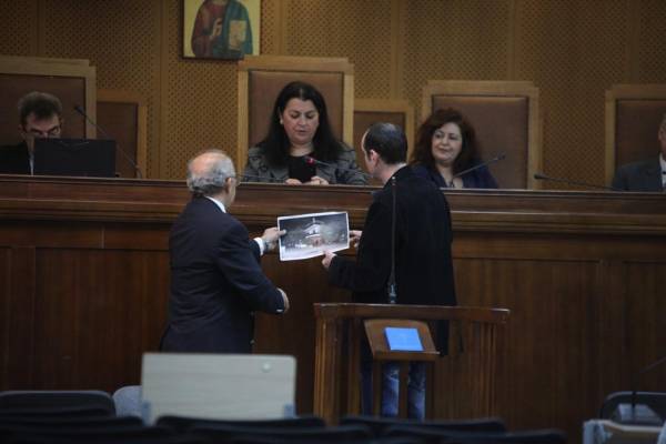 &quot;Δεν θυμάμαι, δεν ξέρω, δεν γνωρίζω&quot; στη δίκη της Χρυσής Αυγής