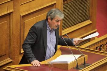 Ρητά &quot;όχι&quot; στη συμφωνία θα ψηφίσει ο Πετράκος