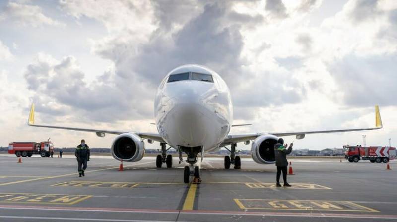 Κρήτη: Ξέμειναν στο αεροδρόμιο των Χανίων περισσότεροι από 600 Βρετανοί τουρίστες