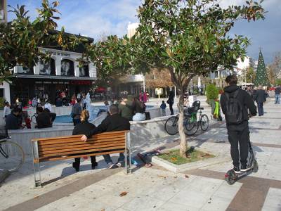 Καλαμάτα: Απόλαυσαν την καλή μέρα, που μόνο lockdown δεν θύμιζε…