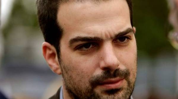 Σακελλαρίδης: ΝΔ και ΠΑΣΟΚ πρέπει να προσαρμοστούν στη νέα πραγματικότητα