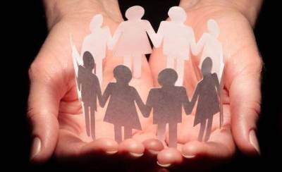 Λείπουν ακόμα σημαντικές κοινωνικές δομές