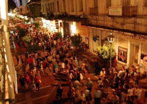Η Καλαμάτα ετοιμάζεται για την "3η Λευκή Νύχτα" (βίντεο)