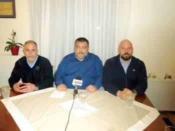 Υποψήφιοι Χρυσής Αυγής από την Καλαμάτα: &quot;Οι κλέφτες θα πάνε φυλακή&quot; (βίντεο)