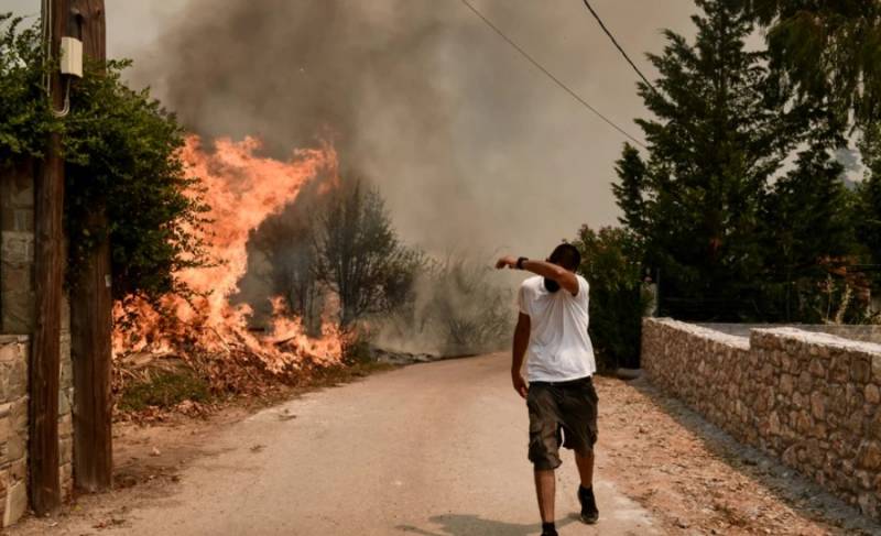 ΥΠΑΑΤ: Υποστήριξη σε πυρόπληκτους αγρότες μέσω της τηλεφωνικής γραμμής 1540