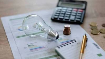 Αυξήσεις στα πράσινα τιμολόγια ρεύματος τον Νοέμβριο