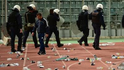 Ένας τραυματίας σε επεισόδια οπαδών έξω από το ΟΑΚΑ- Έγιναν 25 προσαγωγές