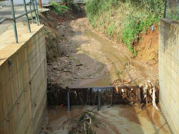 Απομάκρυνση φερτών υλικών