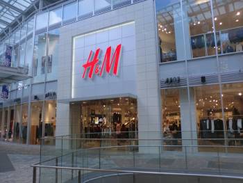 Κατάστημα H&amp;M στην Καλαμάτα