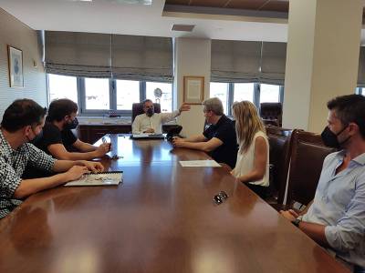 Μέλη του ΟΑΚ στον δήμαρχο Καλαμάτας