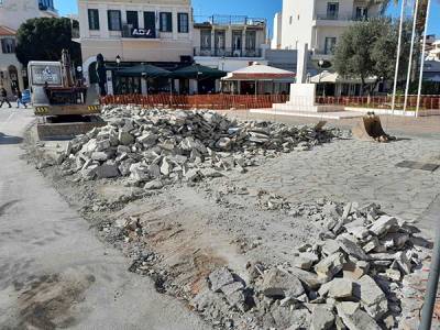 Οι εργασίες στην πλατεία 23ης Μαρτίου