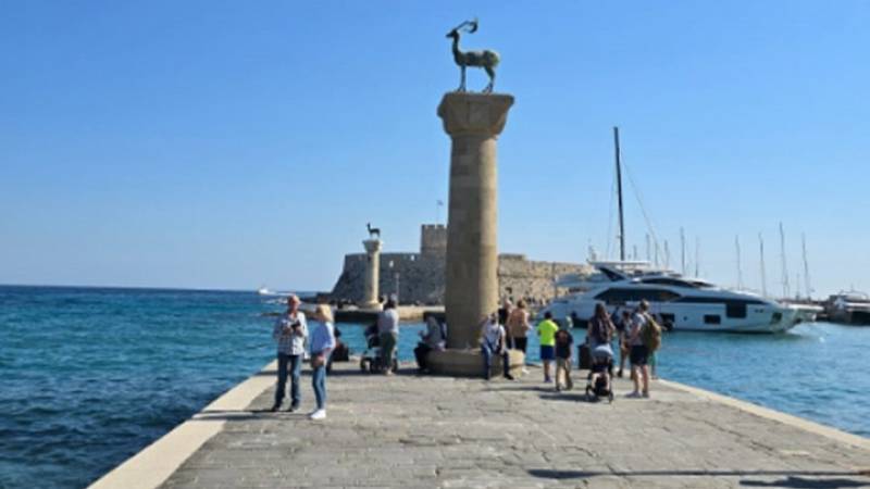 Η Ρόδος και τα «διαμάντια» του Νοτίου Αιγαίου σπάνε ρεκόρ το 2025