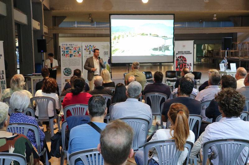 Η Καλαμάτα γιόρτασε την Παγκόσμια Ημέρα Τουρισμού - Παρουσιάστηκε το στρατηγικό σχέδιο για τον τουρισμό της πόλης