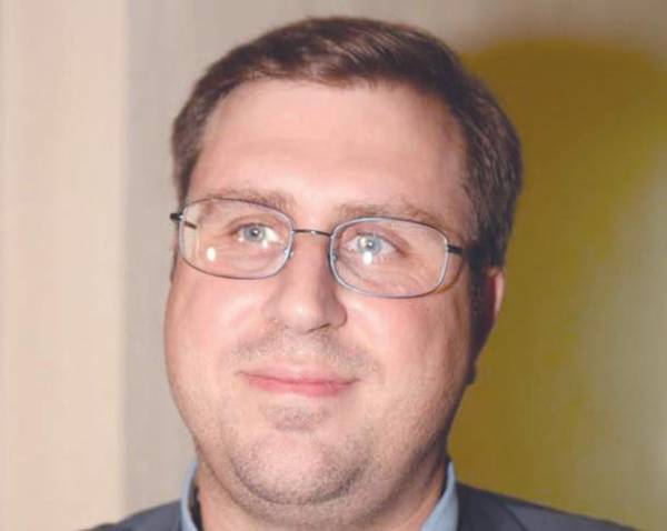 Κωστής Αϊβαλιώτης: &quot;Να στείλουμε ικανά και έμπειρα στελέχη στο Ευρωκοινοβούλιο&quot;